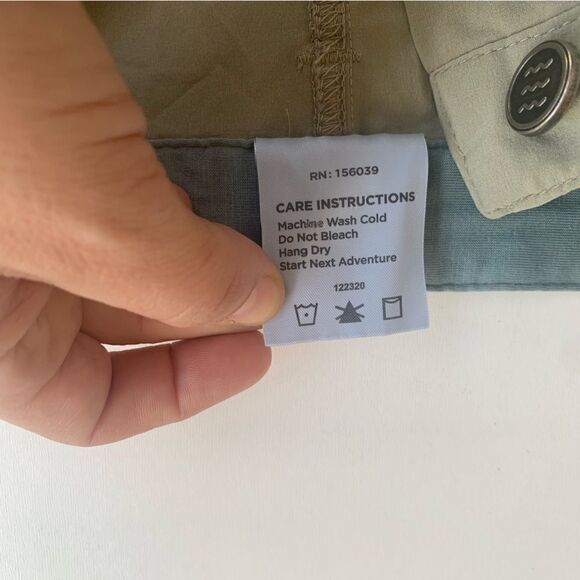 Free Fly Mens 40 Beige Chino shorts Stretch Pockets Utility Hybrid Outdoor Comfy - Picture 9 of 9